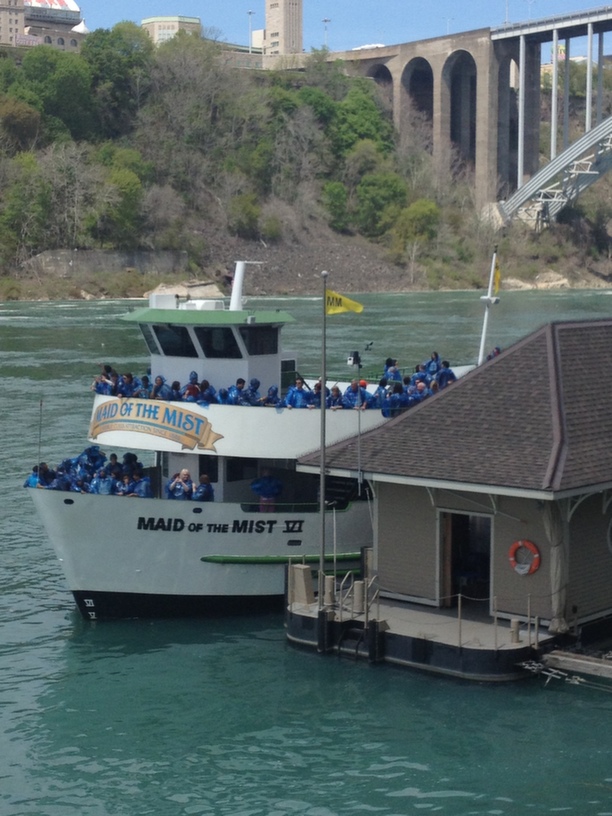 TakeTours Announces Maid Of The Mist Start Of Season Specials