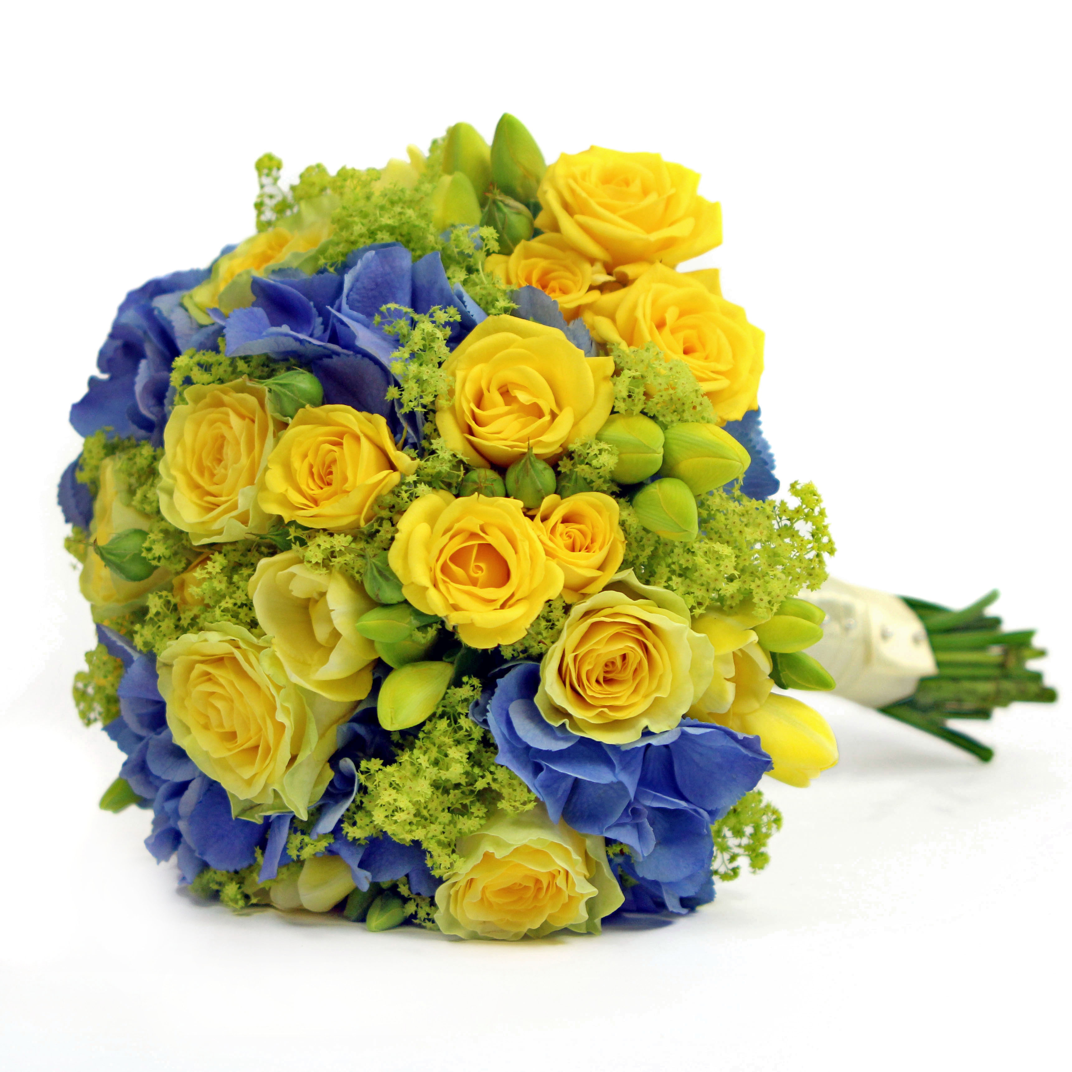 Sweetly scented spring bouquets from Flowers24Hours flower ...
