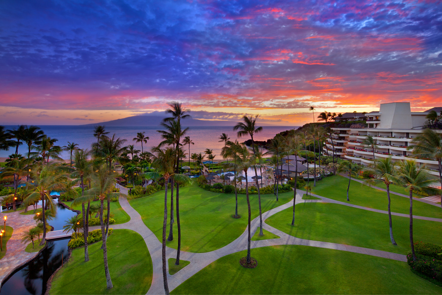 Fall in Love at the Sheraton Maui Resort & Spa