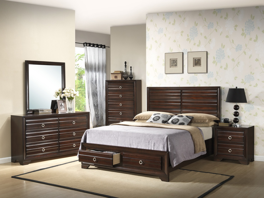 Furniture Distribution Center Now Offers Wholesale Furniture