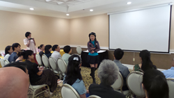 Relations Expert Hellen Chen during her recent "Love Seminar" in Los Angeles