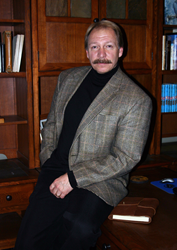 Dr. Charles R. Preston, the Willis McDonald IV Senior Curator of Natural Science of the Draper Natural History Museum.