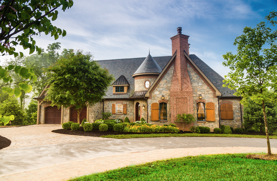 Real Estate Scorecard Presents The Thoms Estate with 2015 Prestigious