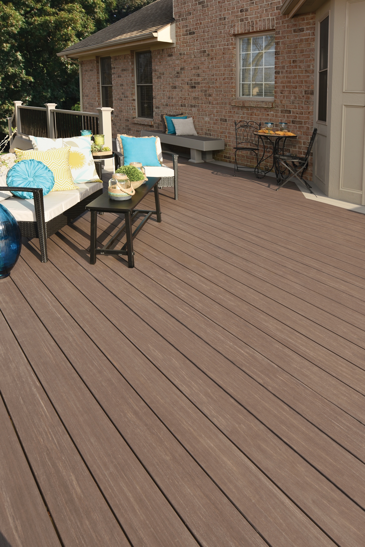 AZEK Deck’s New Vintage Collection Poised to Reinvent PVC Decking