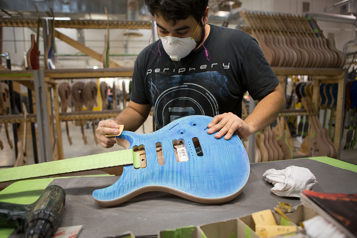 paul reed smith factory tours