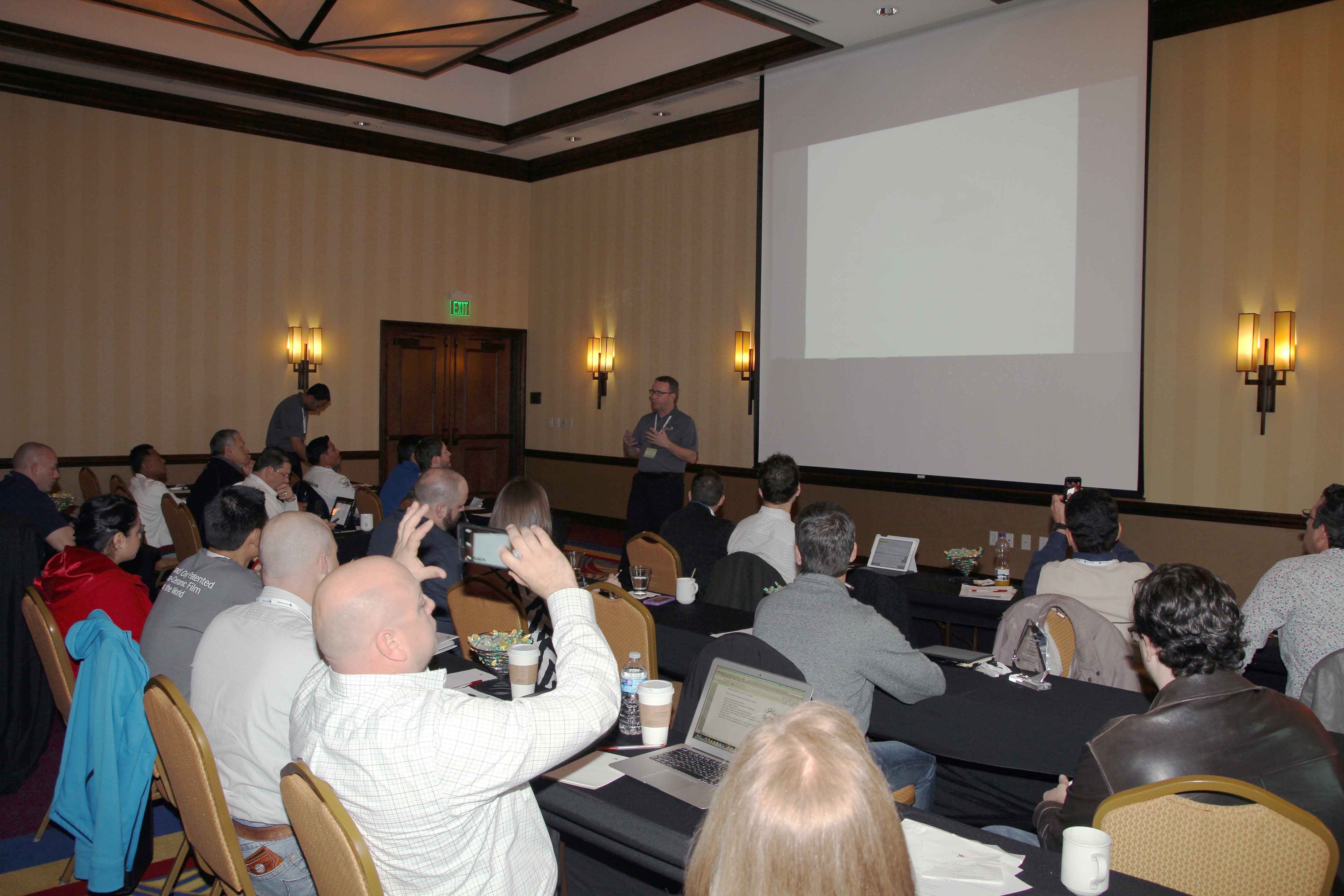 Hüper Optik USA Regional Meetings A Success: Best They've Ever Attended