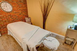 Receive a 5 Star Denver Massage at Do the Bang Thing Salon