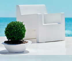 YLiving Outdoor Furniture Event, April 1 – 30, 2015