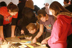 SPIE University of Texas at Austin Student Chapter members helped introduce girls to engineering, in a project funded by SPIE activity grants in observance of the International Year of Light.