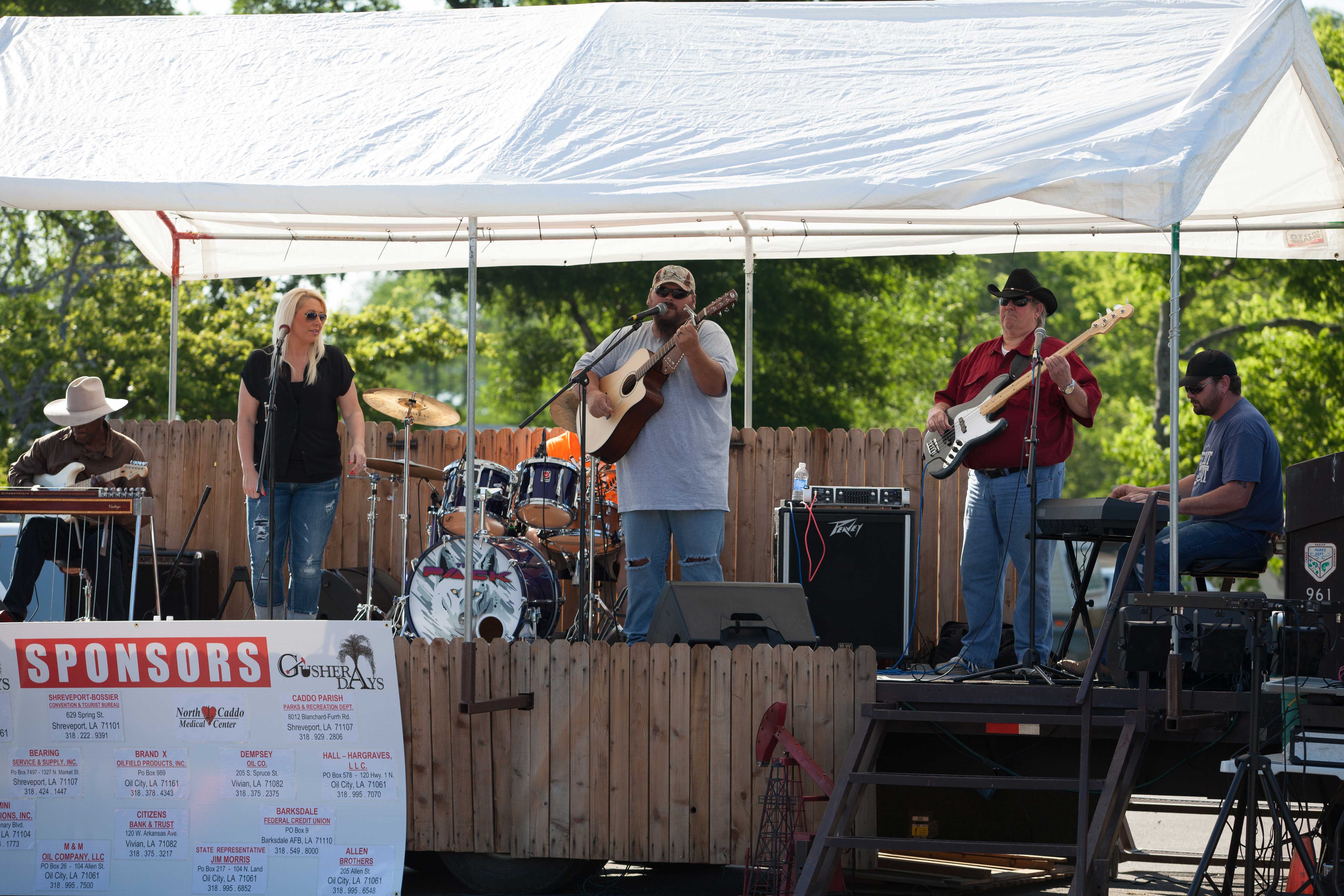 Gusher Days Festival Celebrates Oil Industry with Food and Fun in Oil