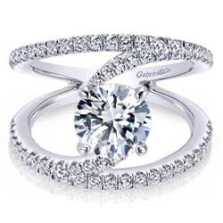 Best Jewelry Store AwardBest jewelry Store in Queens NY, Bridal Jewelry in Queens Ny,Custom Made Jewelry in Queens NY, Jewelry Appraisals, Jewelry Repairs While You Watch in Queens NY, Ring Resizing While You Wait Queens NY
