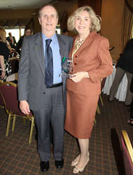 Kathleen Yosko with award
