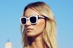 Sugar & Spice in White Tortoise