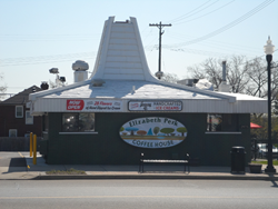 Elizabeth Perk coffee house and ice cream parlor, Trenton, Michigan