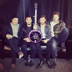 Mumford & Sons with the Seaside, New Jersey Gentlemen of the Road Stopover Charity Banjo