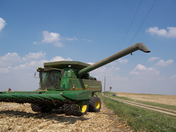 combine close to overhead power lines