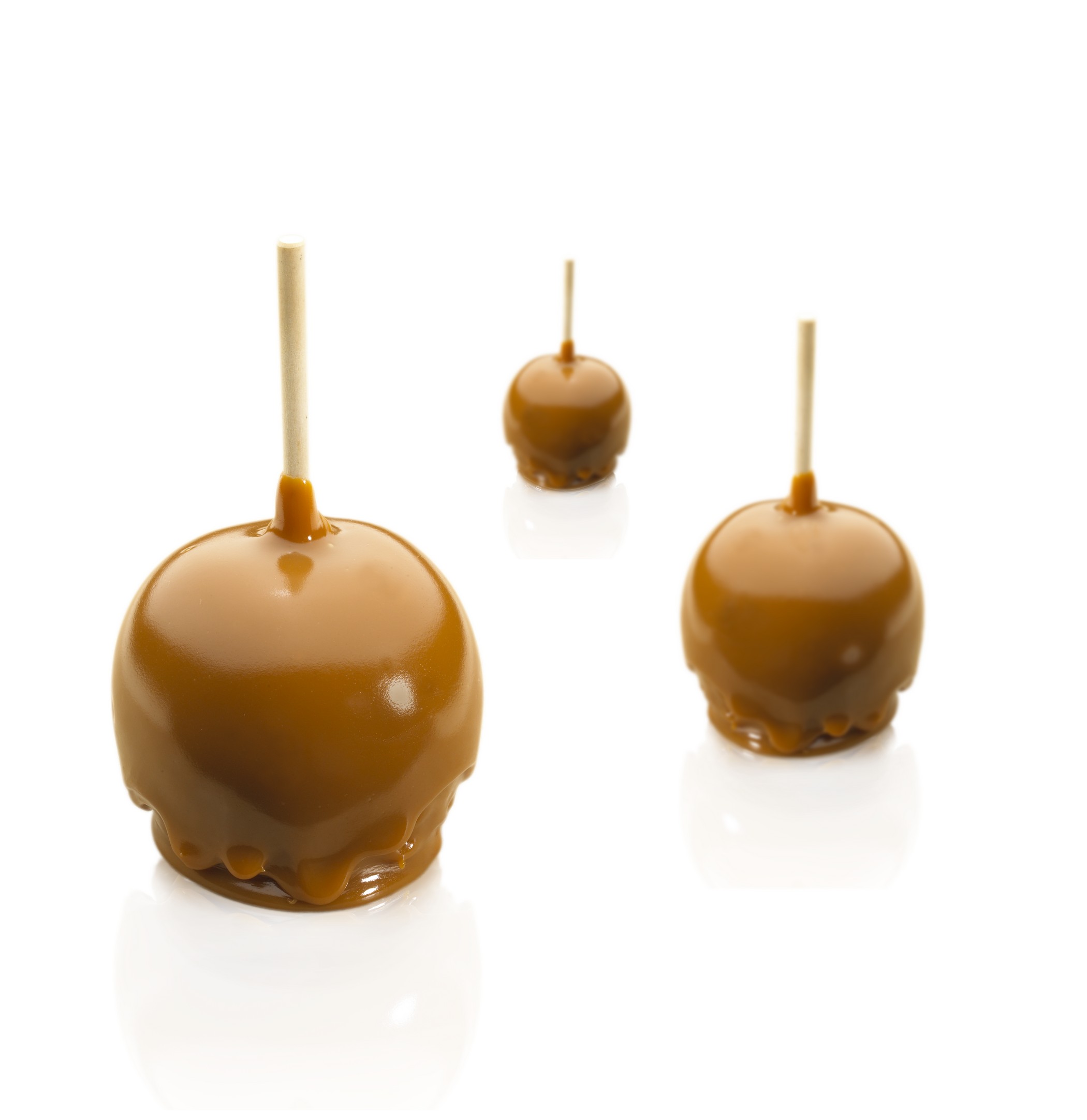 Abdallah Candies Infamous Caramel Apples Now Available Through October 