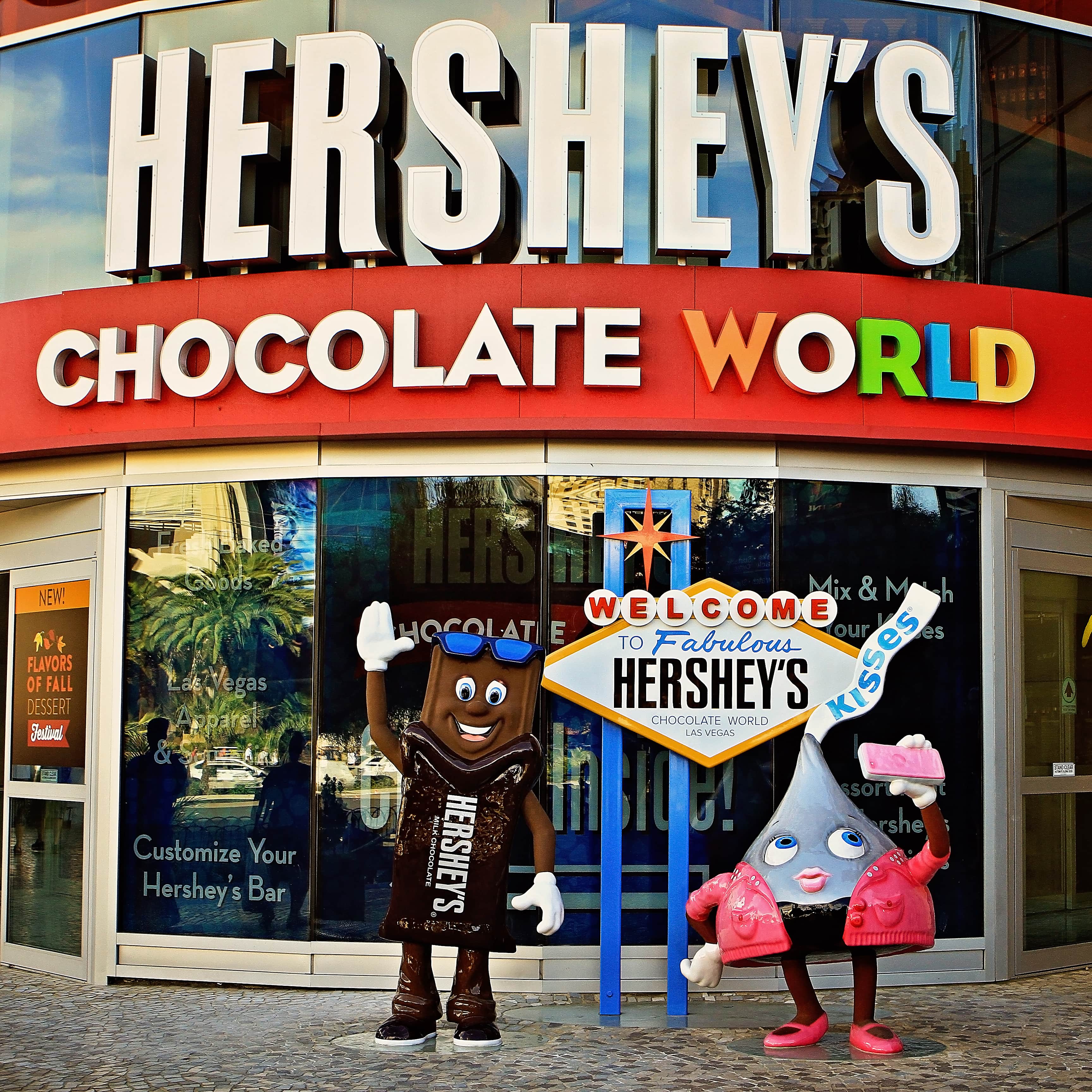 Albums 93+ Pictures hershey store new york new york las vegas Stunning