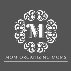 Mom Organizing Moms Logo