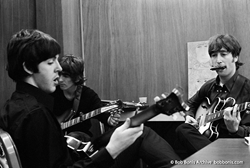 Paul McCartney, George Harrison, John Lennon Rehearse Backstage in Detroit, August 13, 1966