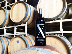 Cooper's Hawk Winery & Restaurants Decadence Wine Bottle