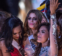 Miss Colombia - Ariadna Gutierrez - In Tears