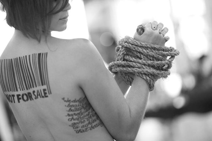 Actress Kristen Renton Stands up Against Human Trafficking