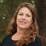 Founder, Tracy Smith