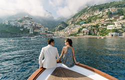 travel photographer on demand