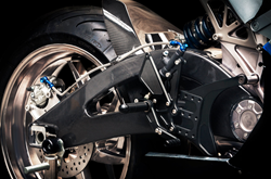 Lightning Carbon Swingarm