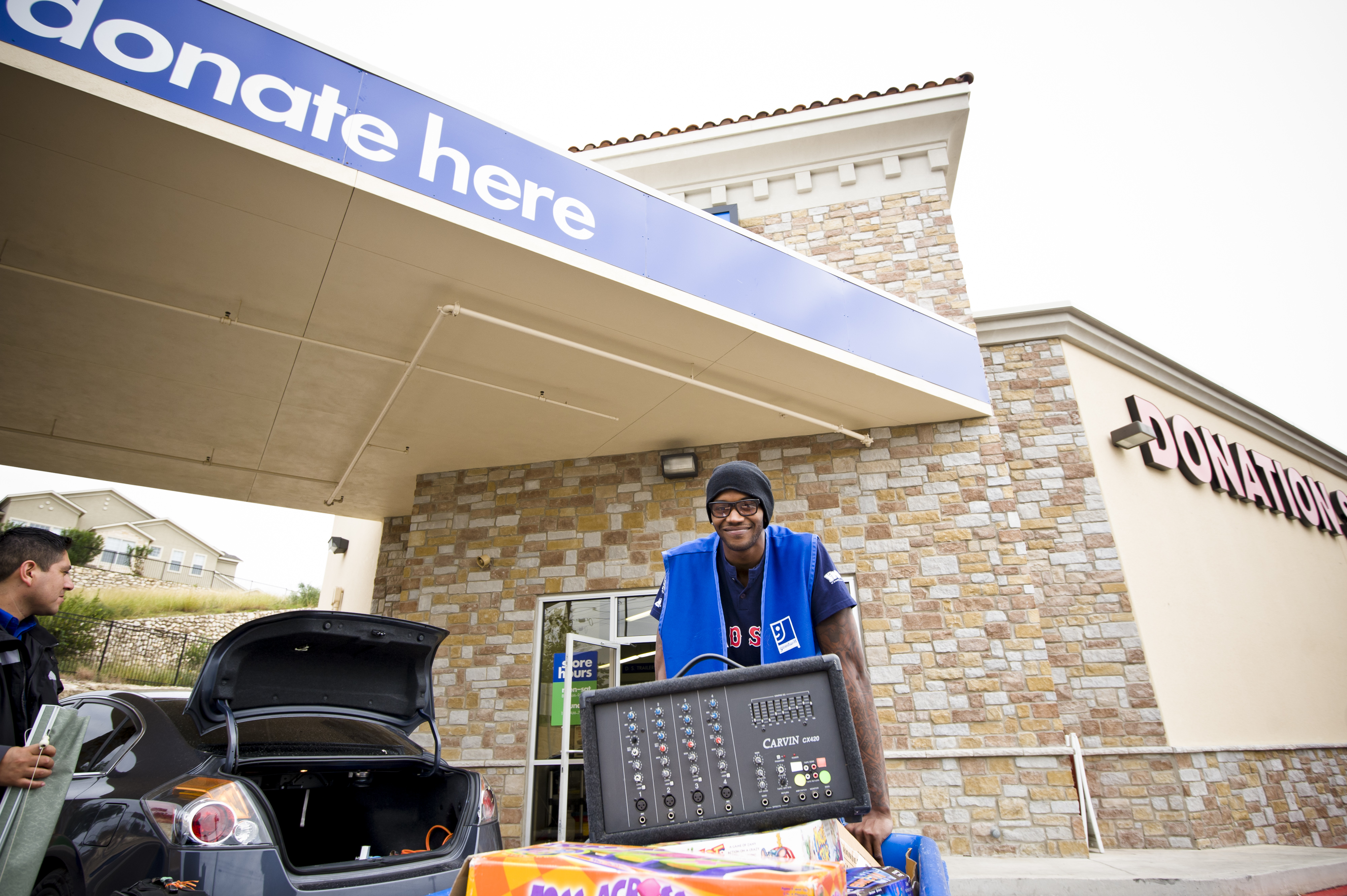 Horizon Goodwill Reveals its First Drive-Thru Donation Drop Off in