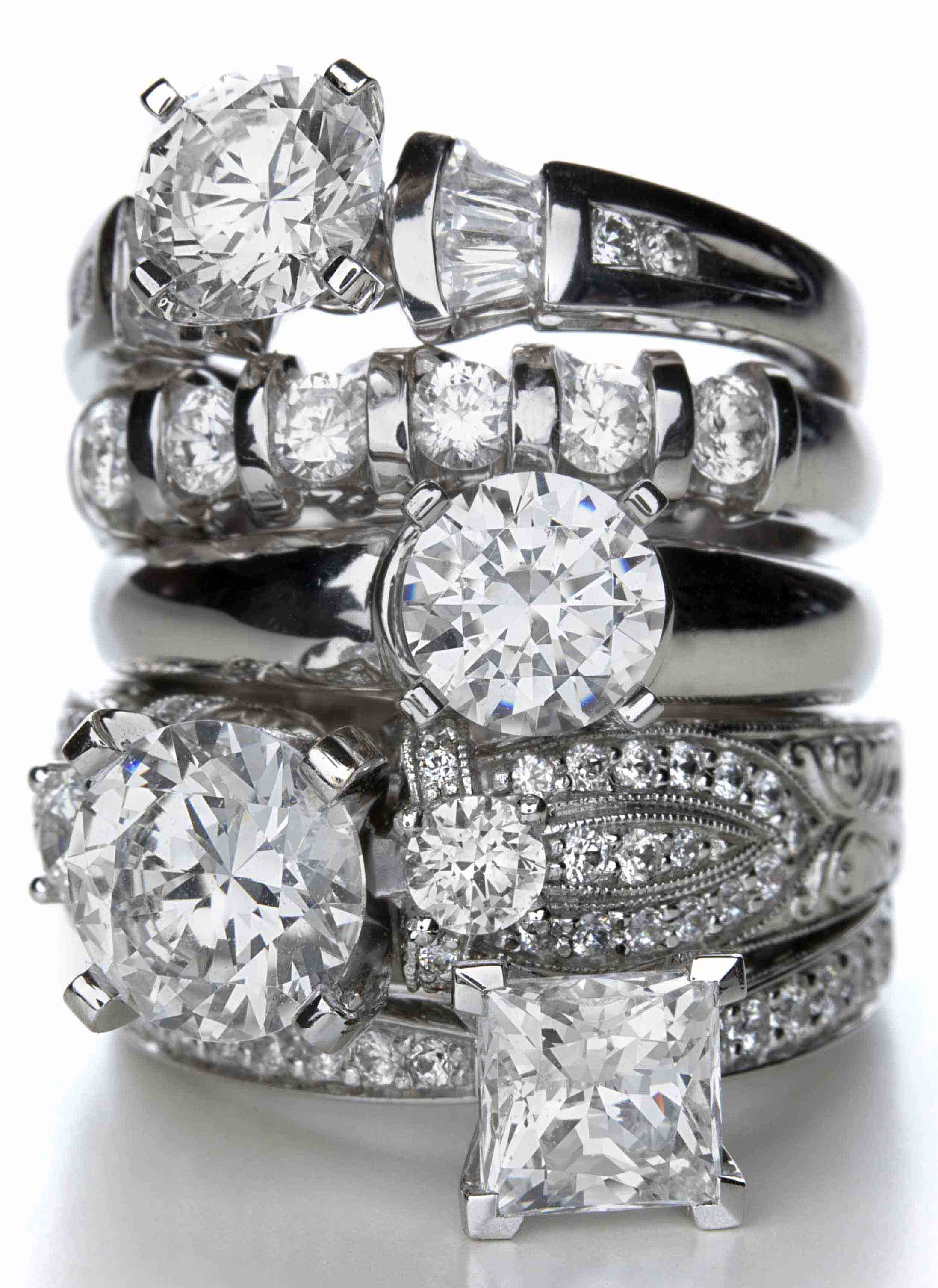 The Top 5 On-Line Diamond Engagement Ring Websites