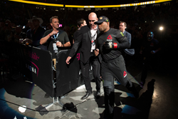 Monster Energys Daniel Cormier Takes Unanimous Decision Over Anderson