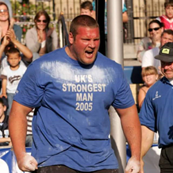 Terry Hollands winning the UK Strongest Man in 2005. Credit: Ultimate Strongman