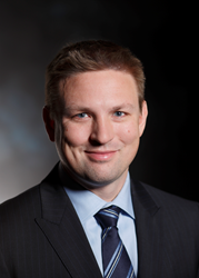 Photograph of lawyer Gabe Weaver, Partner at Ball Janik LLP in Portland, Oregon