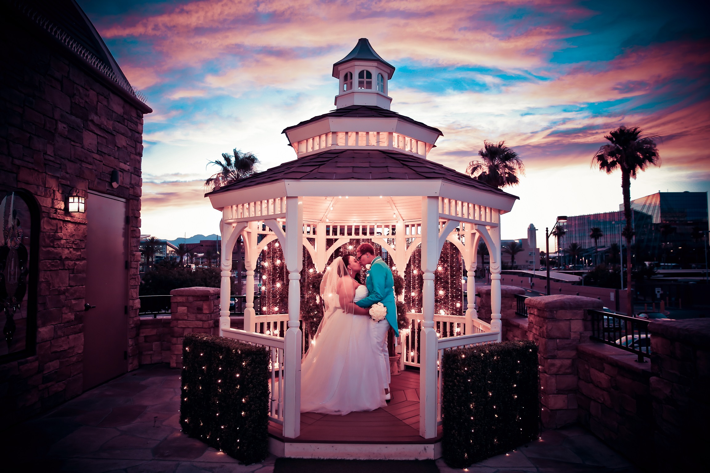 Vegas Weddings Celebrates the 10th Anniversary of 7/7/7 with a Vow