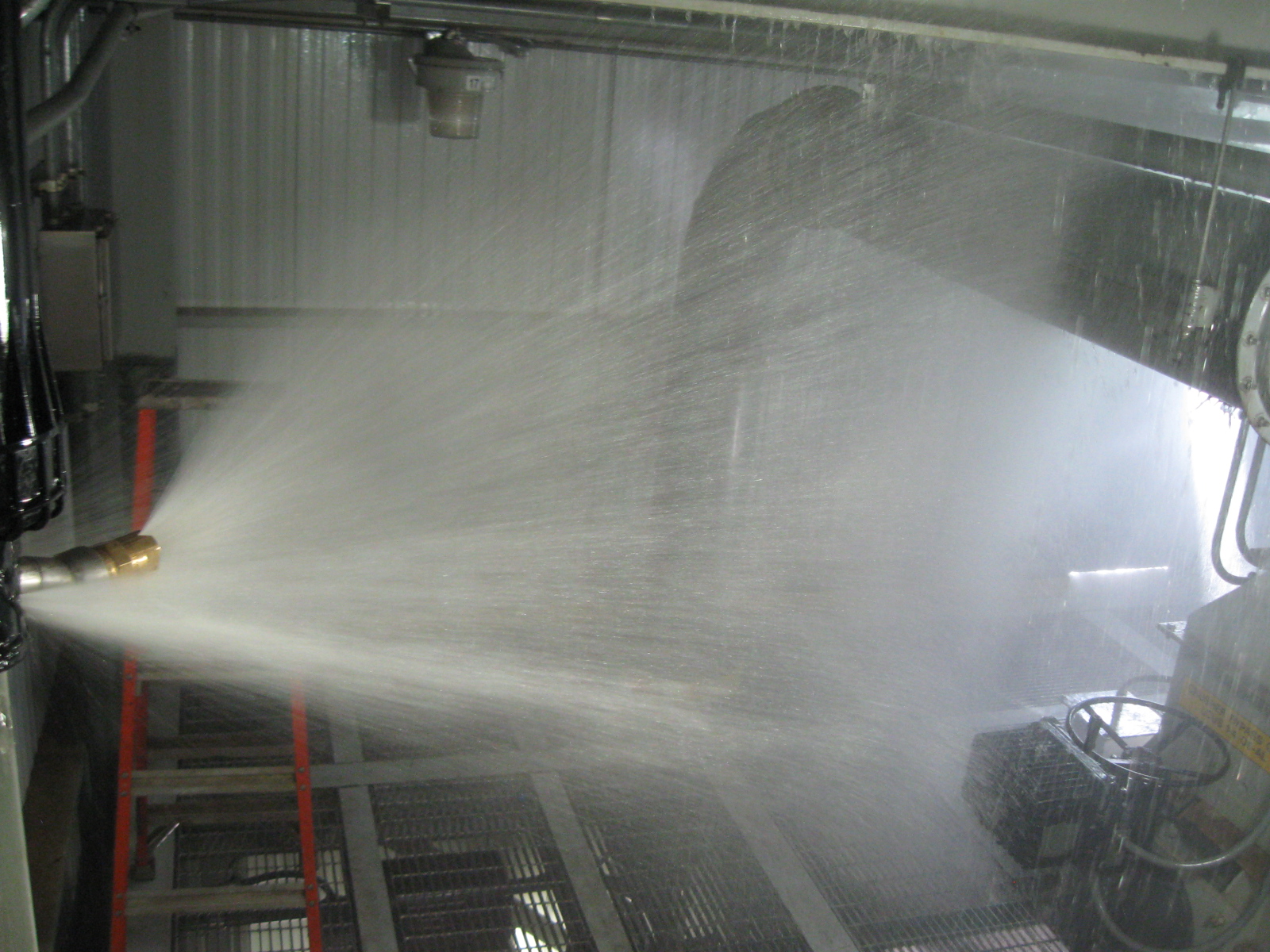 Benetech, Inc. Washdown And Conveyor Belt Washing Systems Provide 