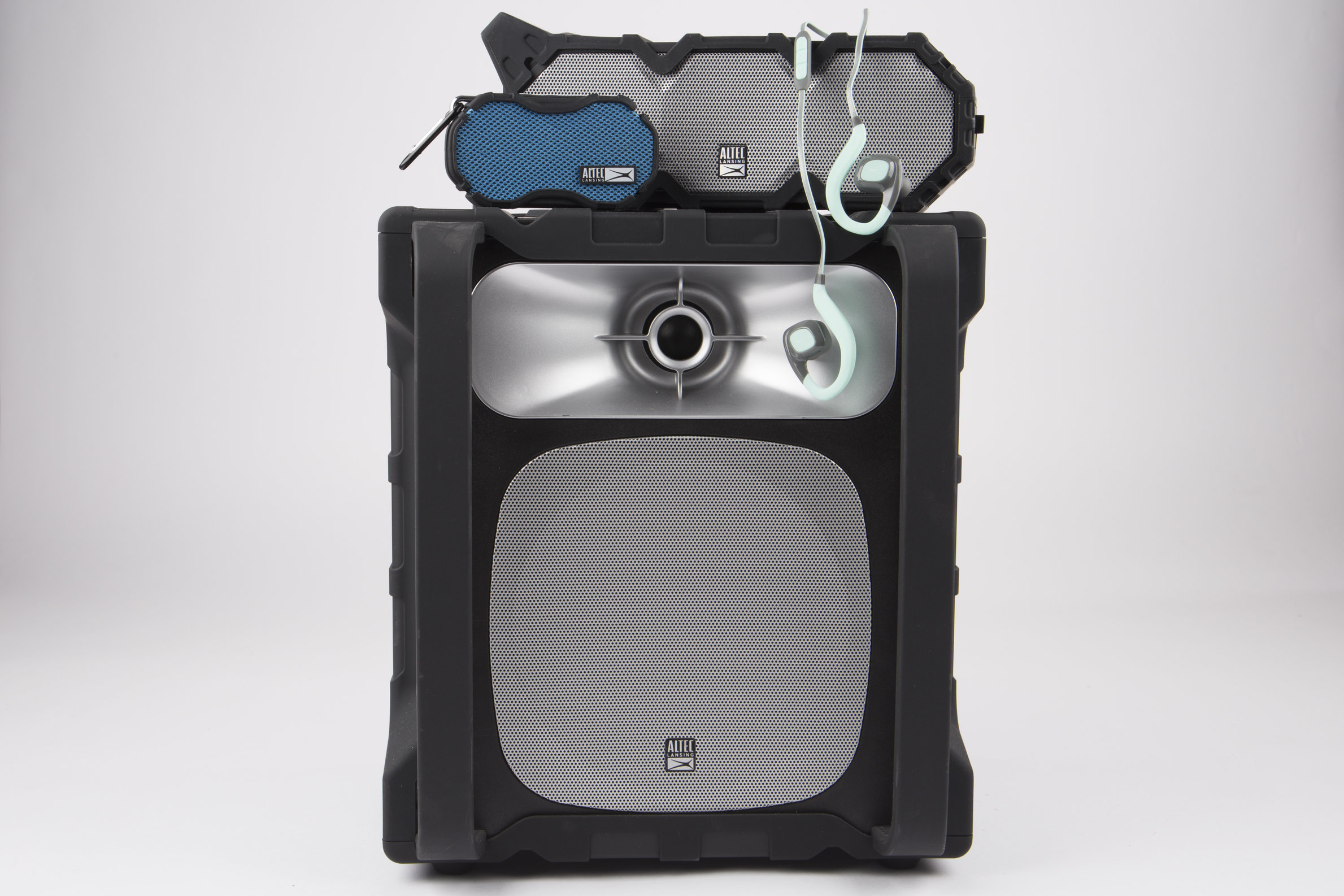 Altec Lansing Brings the Best in EverythingProof Sound to Summer
