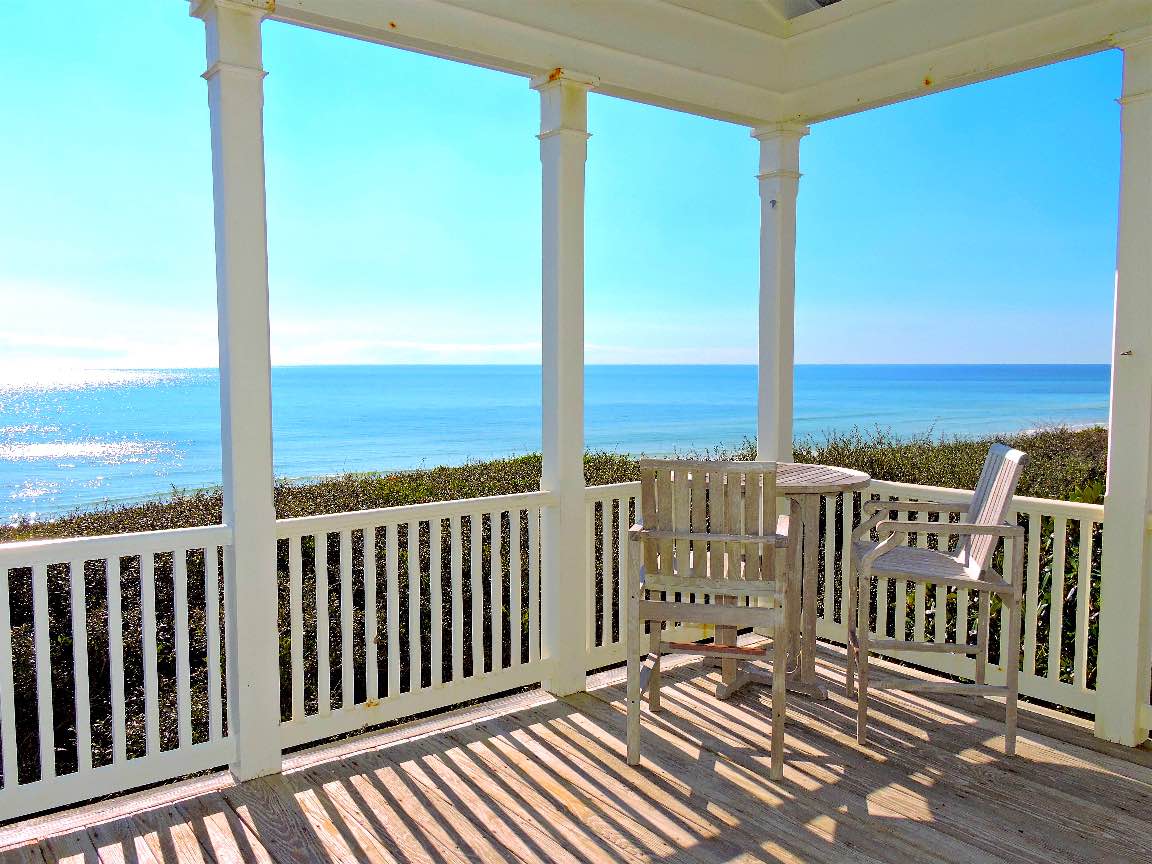 Seaside FL Vacation Rental Company Holds Seeing Red Wine Festival Giveaway