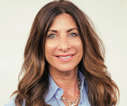 The American Marketing Association (AMA), the largest marketing association in the world, and the American Marketing Association Foundation (AMAF), today announced Lisa Bowman, executive vice president and chief marketing officer at United Way Worldwide, as the recipient of the 2017 Nonprofit Marketer of the Year Award.