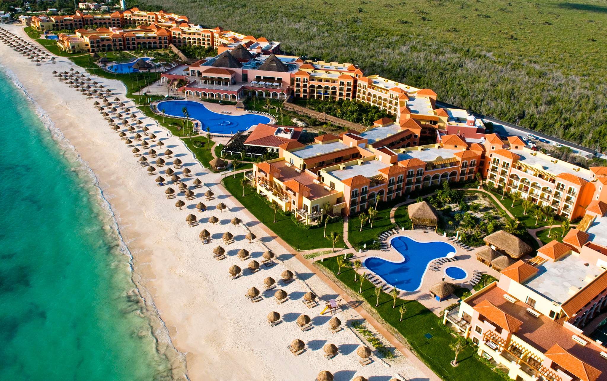 transportation from cancun airport to ocean coral & turquesa