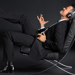 Avex launches new Iconix Brand Group website