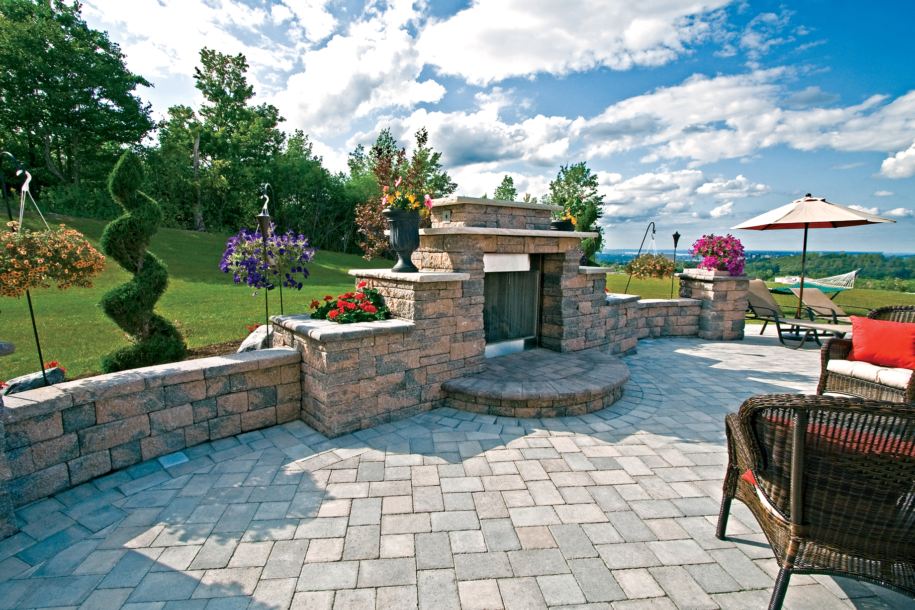 How To Get A Luxury Look Patio On A Budget 3 Imperial Paver Tips