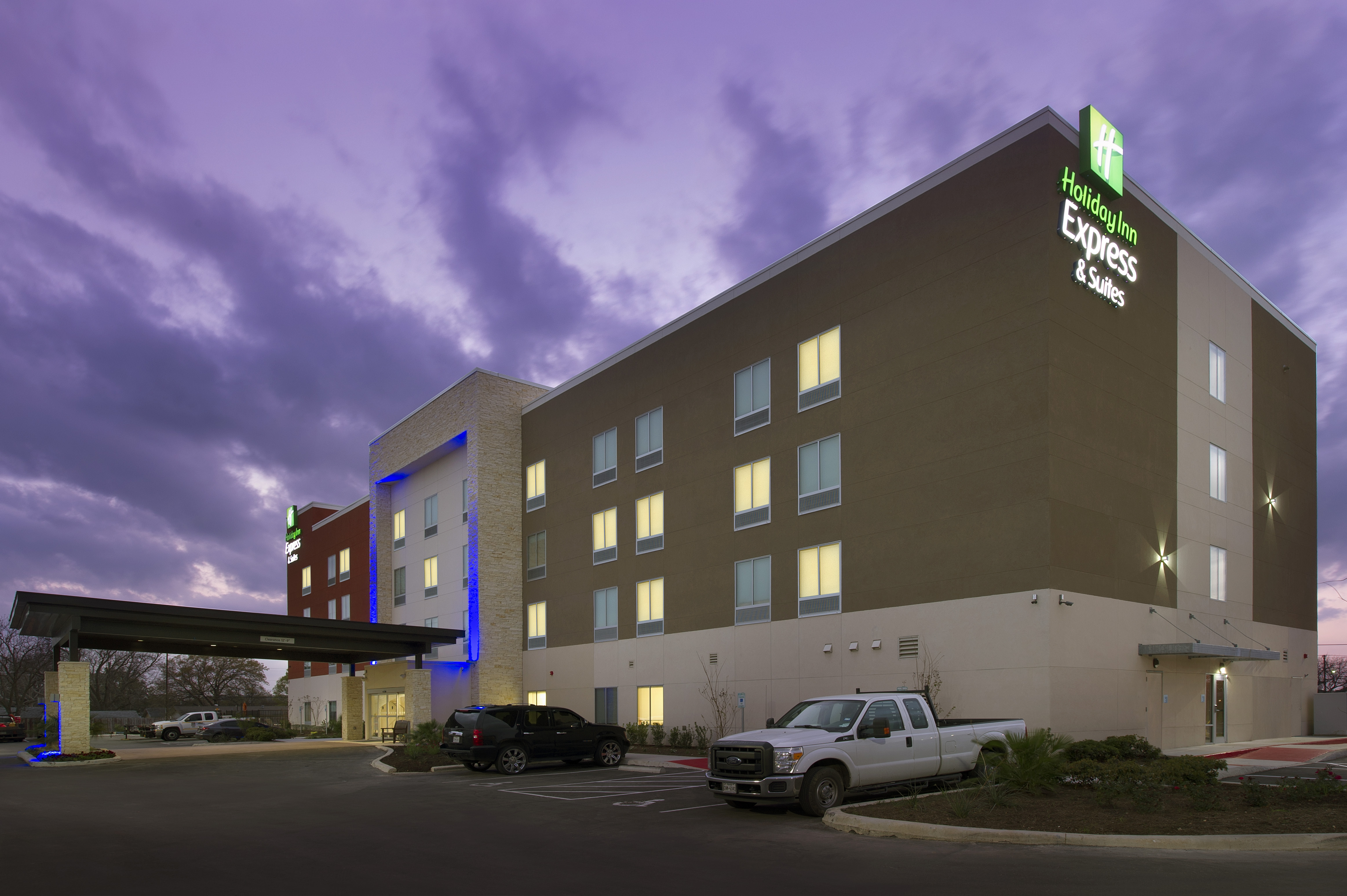 Brand New Holiday Inn Express Suites Opens Windcrest  Outside