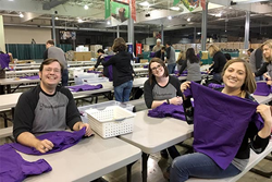 Giving Tuesday, volunteering, giving back, holiday volunteering, corporate giving, Giving Tuesday, Charlotte