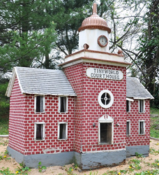 Franklin County Visitors Bureau Highlights Tiny World For Holiday Fun  Image