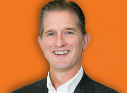 Head shot of Don Lee, fractional CMO with Chief Outsiders