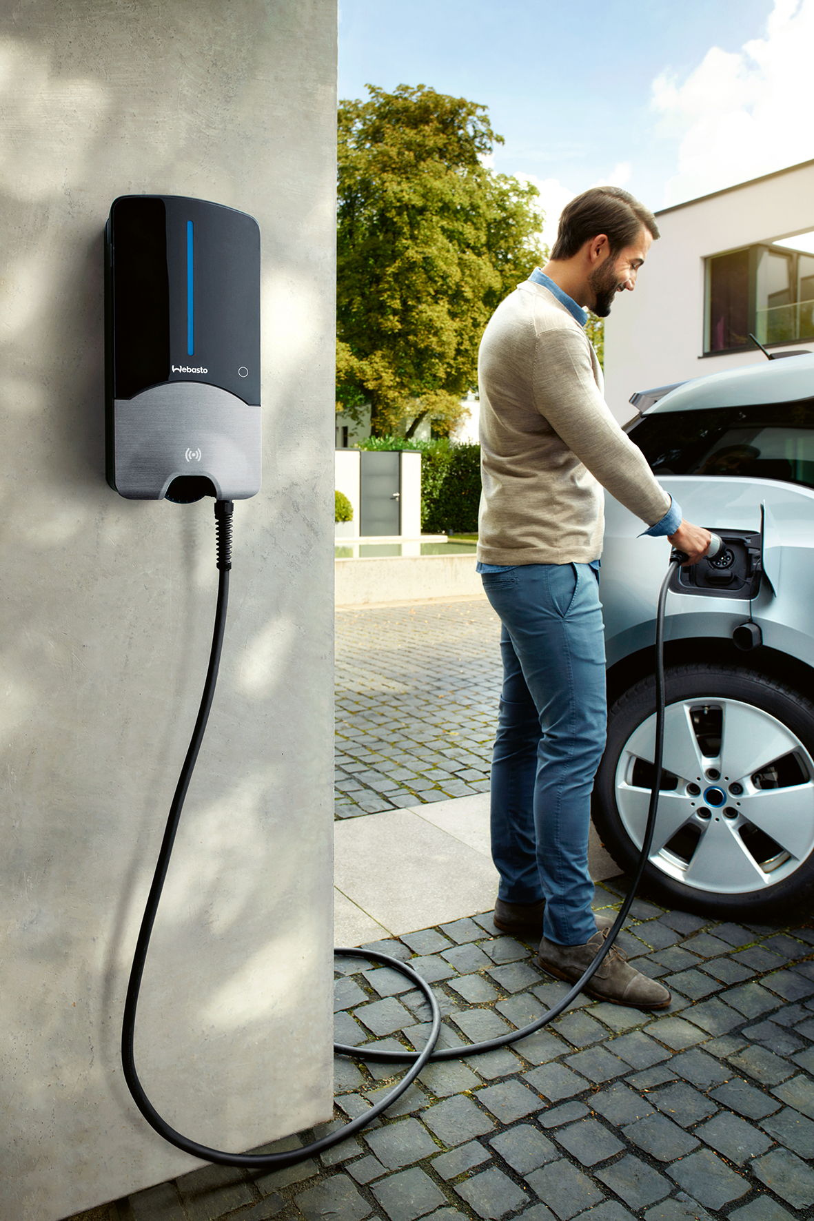 Webasto Enters the North American Electric Vehicle Charging Market and