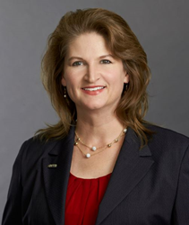 Julie Wienberg has rejoined HNTB as aviation project director and vice president.