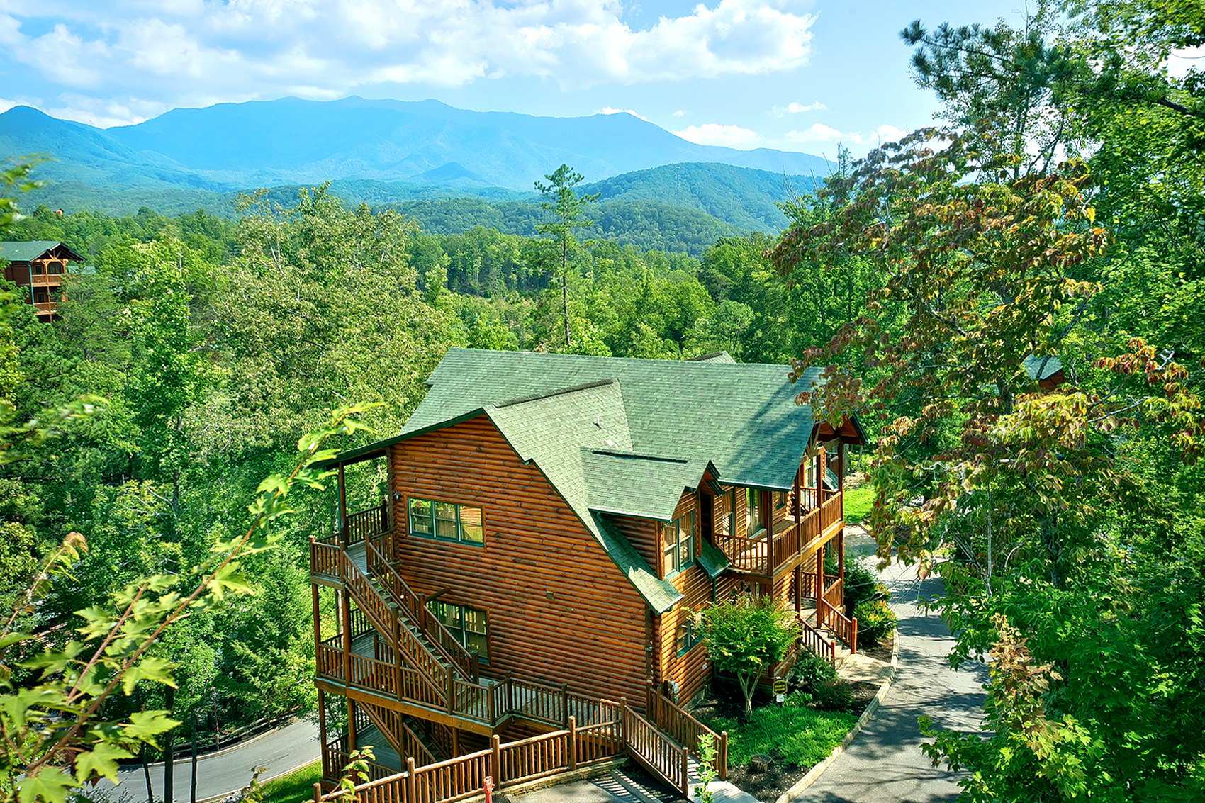 Smoky Mountain Cabin Rental Agency Offers Last Minute Deals